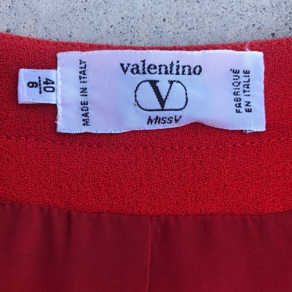 Vintage Valentino skirt suit - Picture 3 of 6